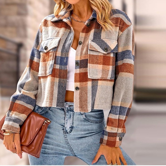 Amazon Jackets & Blazers - Plaid Women's Jacket